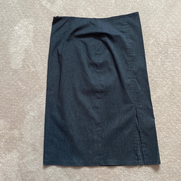 Le Chateau grey stretch pencil skirt 9/10 - Picture 1 of 3
